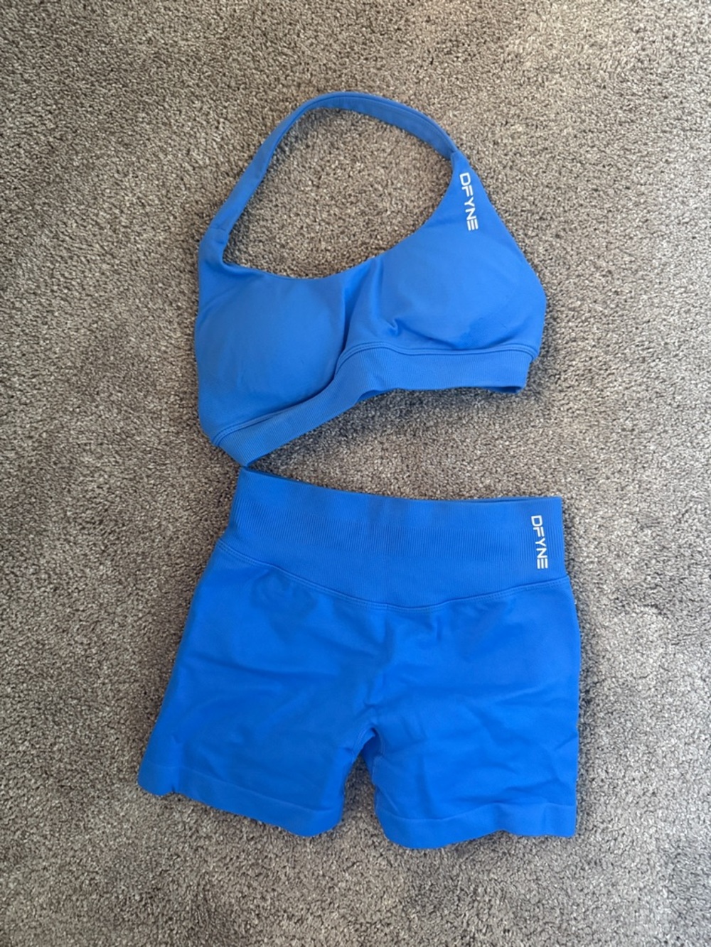 DFYNE Blue Set